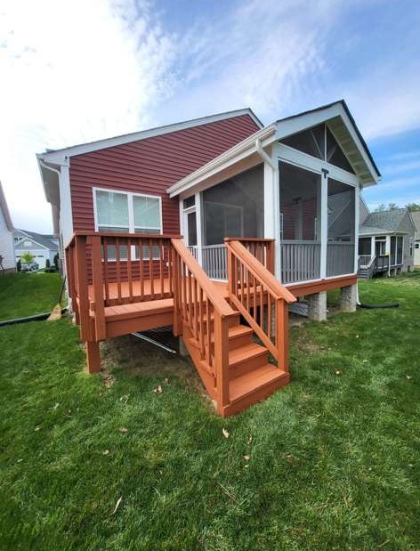 Deck Staining & Painting